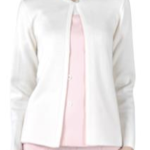 Cardigan nữ màu trắng.
